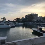 Nice Ground Floor Apartment- 2 Bedrooms - 450 Meters From The Beach